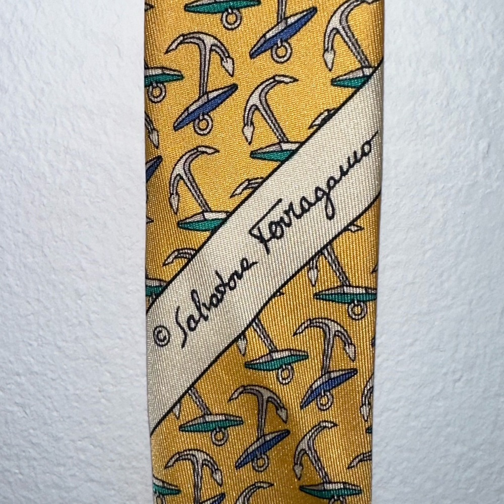 Salvatore Ferragamo tie